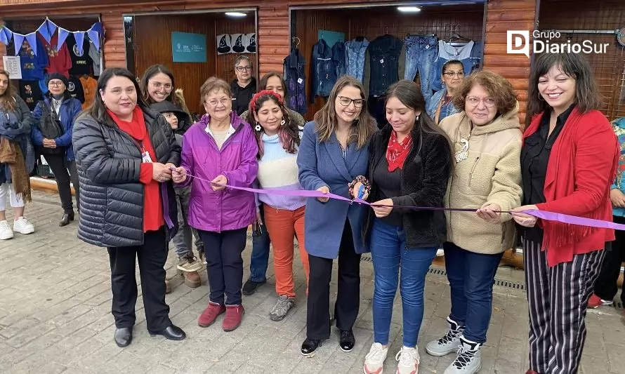 Inauguran primera Feria Comercial de Mujeres Creadoras 2023