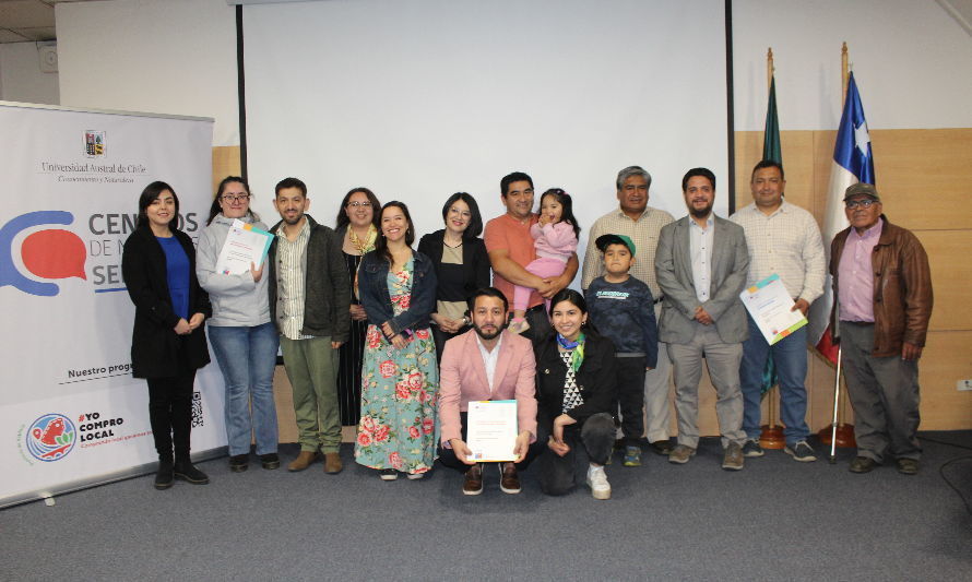 Con charlas y premiaciones se inició Semana de las MiPyme y Cooperativas en Los Ríos