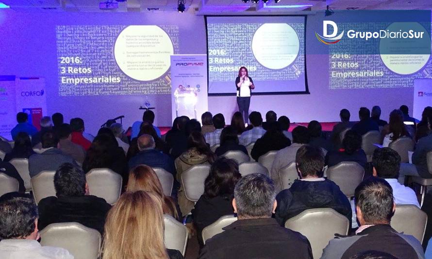 Realizan 10° encuentro de mujeres empresarias y emprendedoras