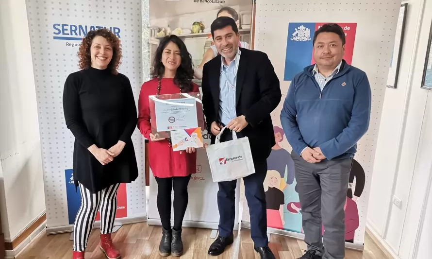 Emprendedora de Quenuir obtuvo distinción regional en concurso Mujer Empresaria Turística