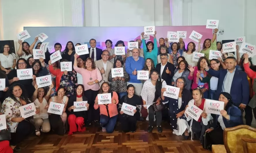 Premian a ganadoras osorninas del fondo de apoyo al emprendimiento femenino