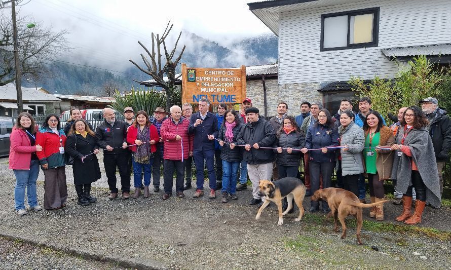 Inauguran nuevo Centro de Emprendimiento para apoyar el crecimiento en Neltume 