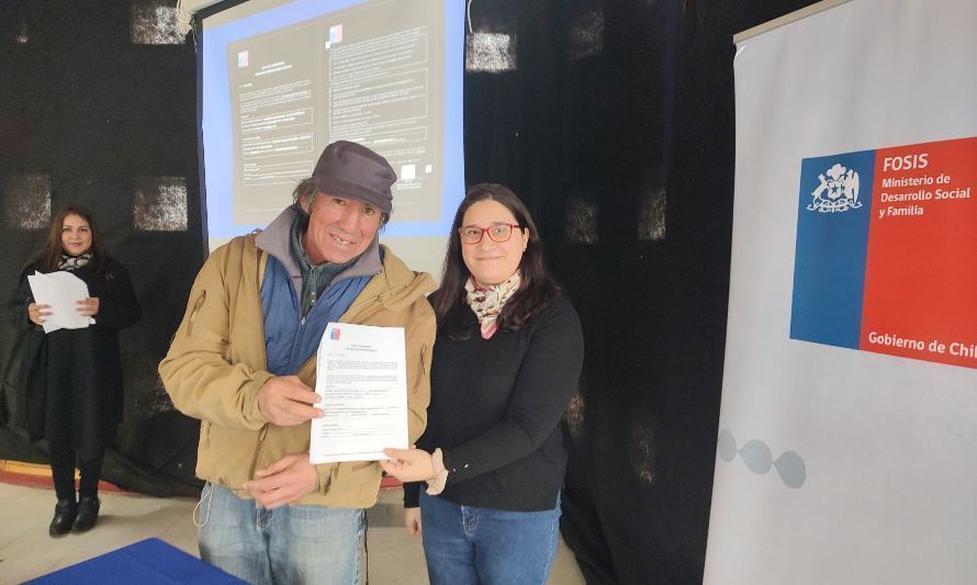 Más de 100 emprendedores de Aysén fortalecerán sus negocios con programas de Fosis